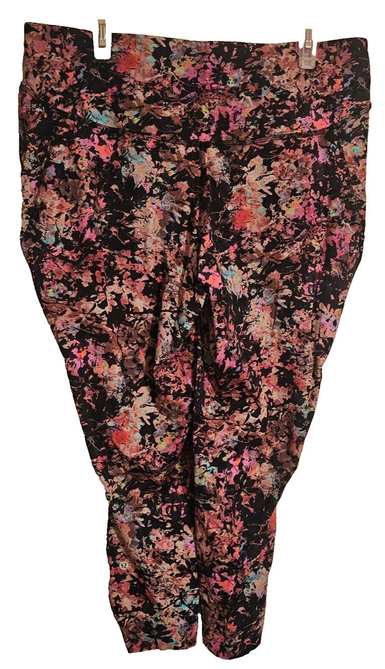 Lululemon Floral Crop Leggings Womens Size 18 Multicolor High Rise Yoga Pants